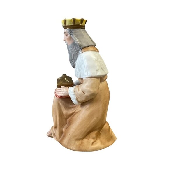Vintage HOMCO Porcelain Nativity King Figurine With Gold Crown Gift 6" - Picture 4 of 6